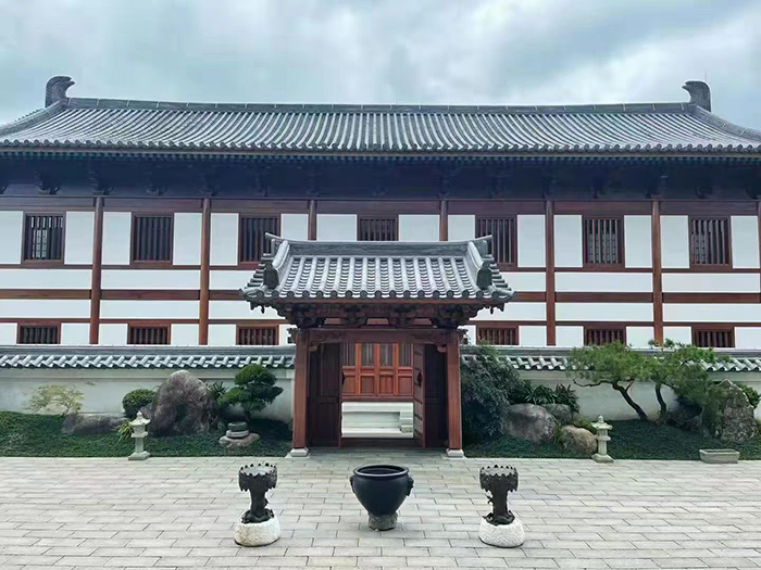 探究古建筑設計在佛教寺廟中的文化符號與現代設計的融合